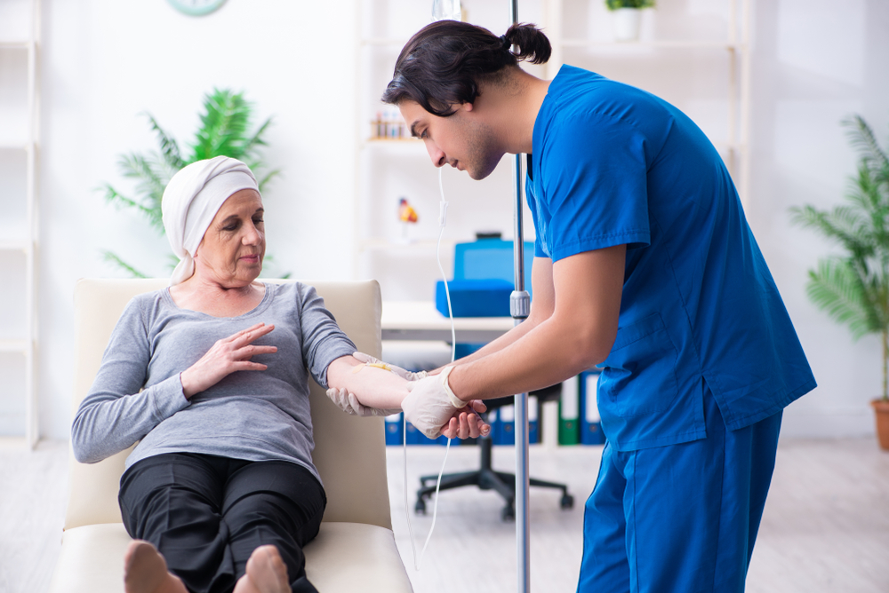 Cancer patient receives integrative care to feel better throughout chemotherapy.