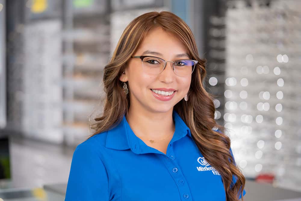 Kim Lezama - Apprentice Optician