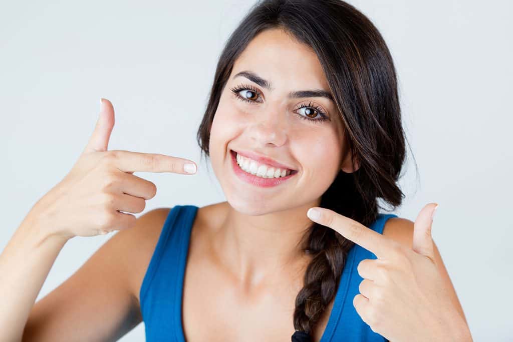 Life With Invisalign: What to Expect With Invisible Braces