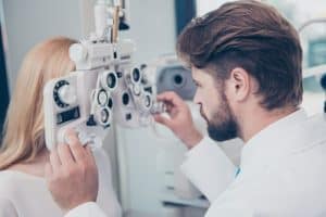 Eye Exam for Cataracts